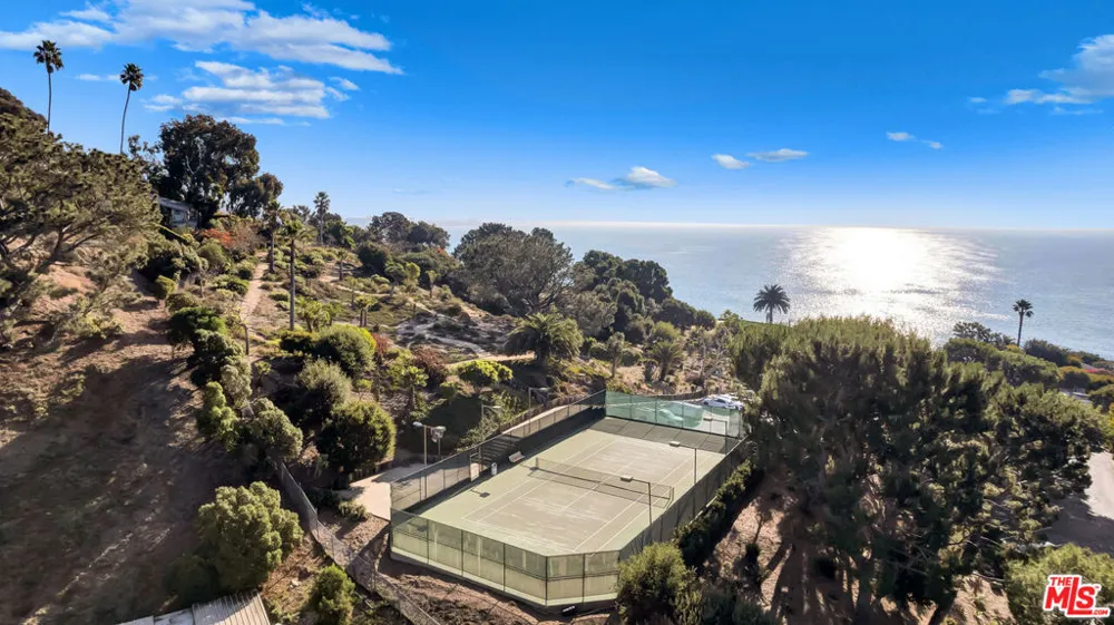 17350 W Sunset Boulevard #506C Pacific Palisades, CA 90272