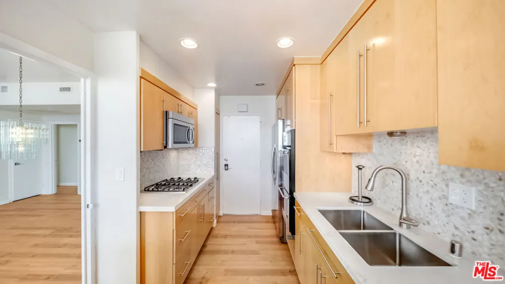 17350 W Sunset Boulevard #506C Pacific Palisades, CA 90272