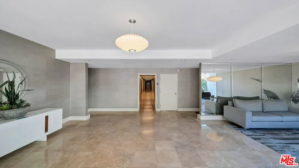 17350 W Sunset Boulevard #506C Pacific Palisades, CA 90272