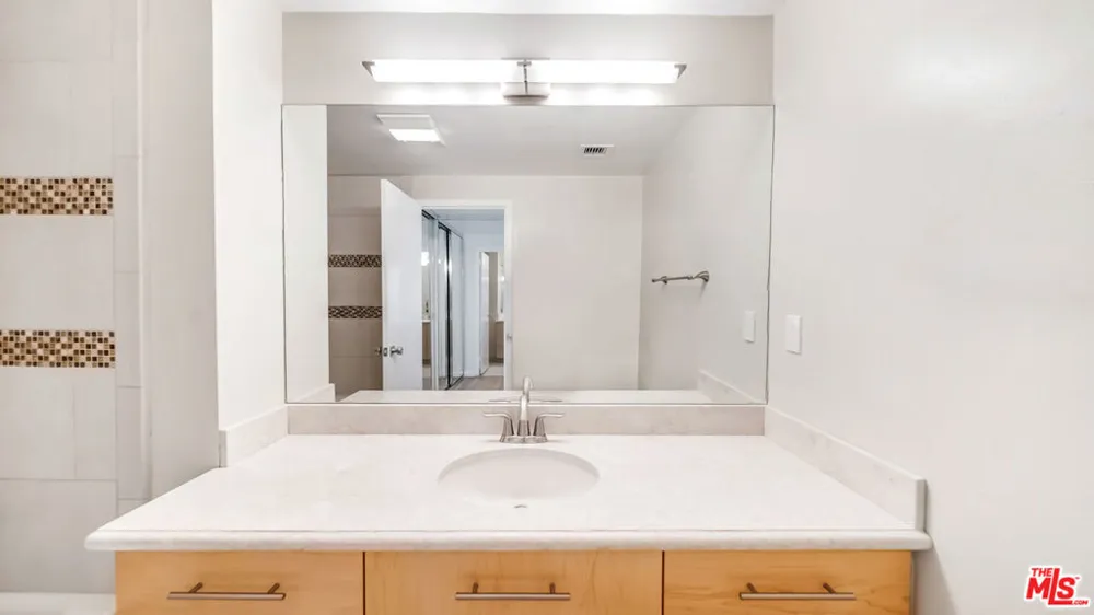 17350 W Sunset Boulevard #506C Pacific Palisades, CA 90272