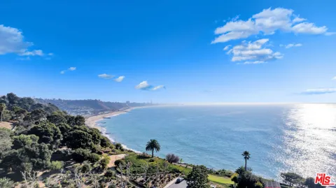 17350 W Sunset Boulevard #506C