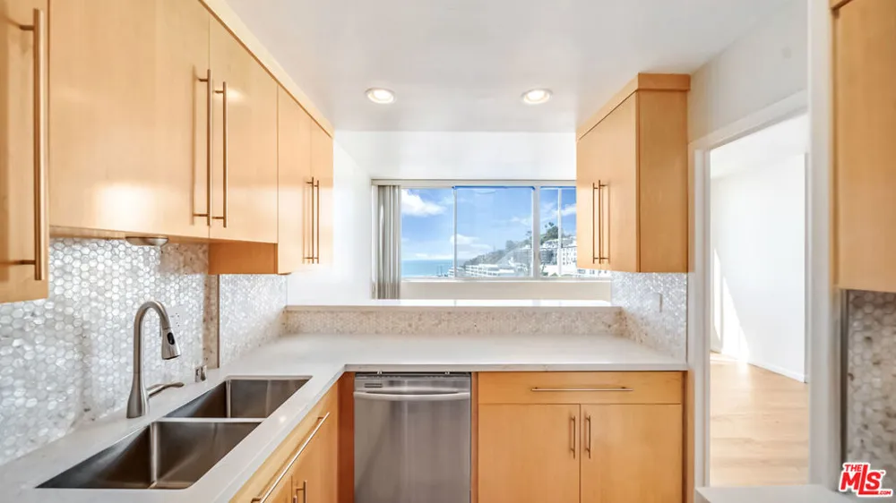 17350 W Sunset Boulevard #506C Pacific Palisades, CA 90272