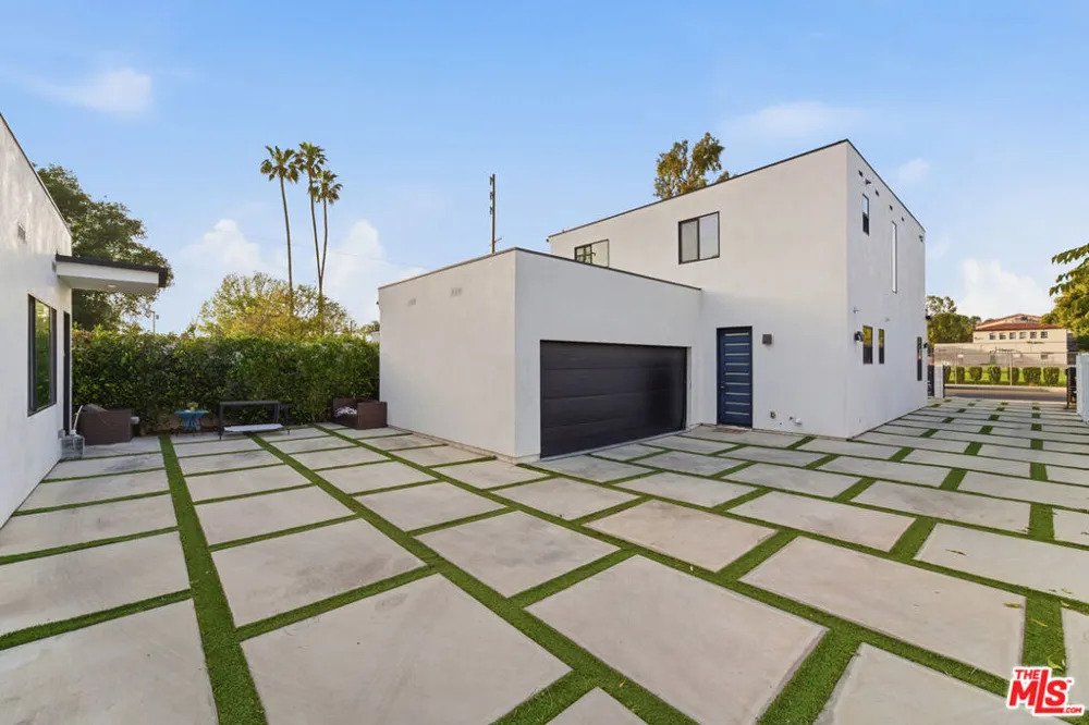 14650 Margate Street Sherman Oaks, CA 91411