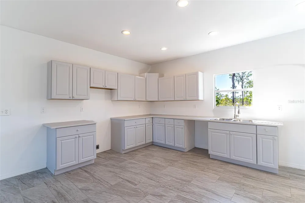 1407 BITTERSWEET STREET Lake Placid, FL 33852