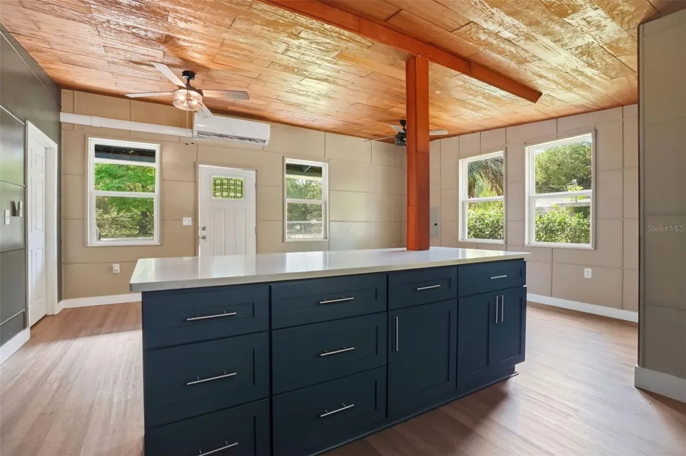 320 S OTIS AVENUE Lecanto, FL 34461