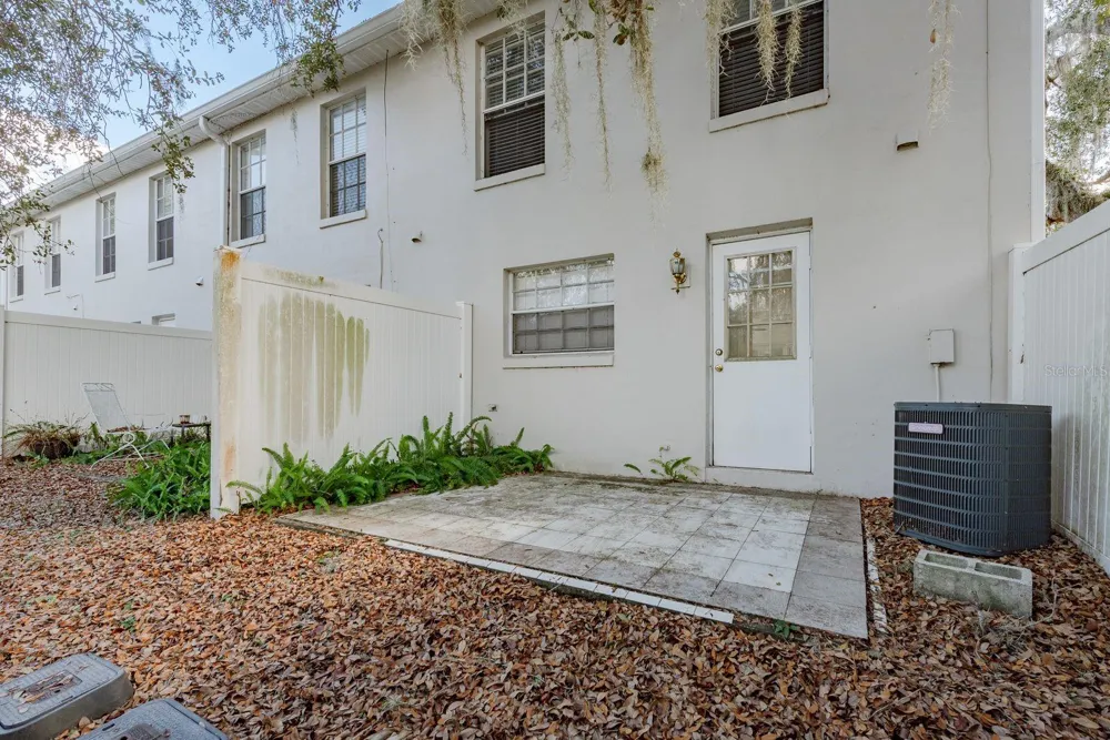37236 EMBASSY PARK LANE #1 Dade City, FL 33525