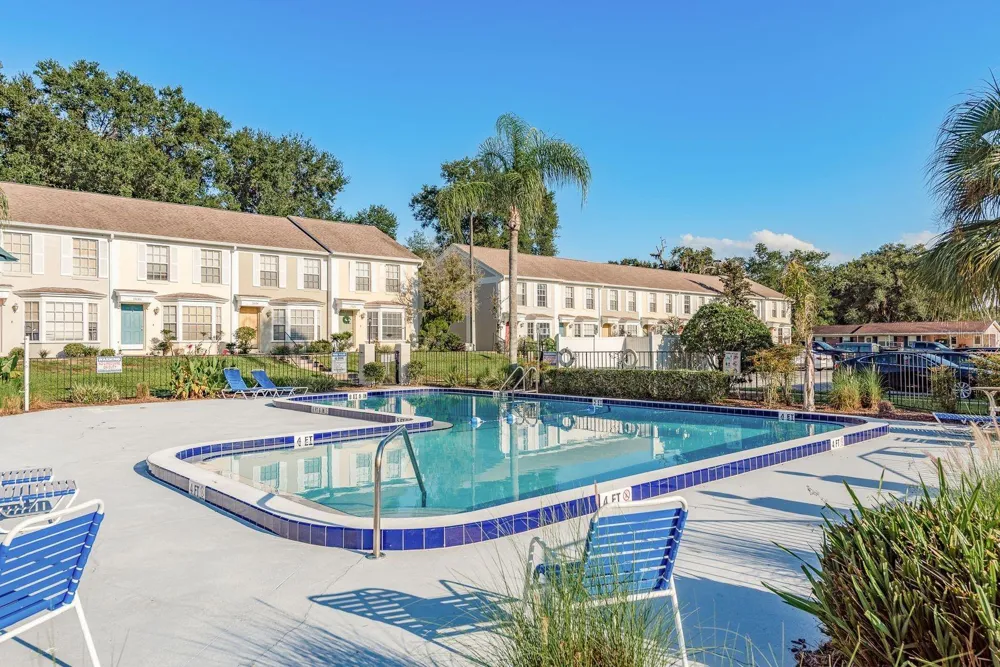 37236 EMBASSY PARK LANE #1 Dade City, FL 33525