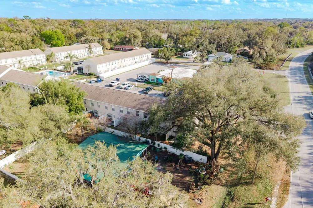 37236 EMBASSY PARK LANE #1 Dade City, FL 33525