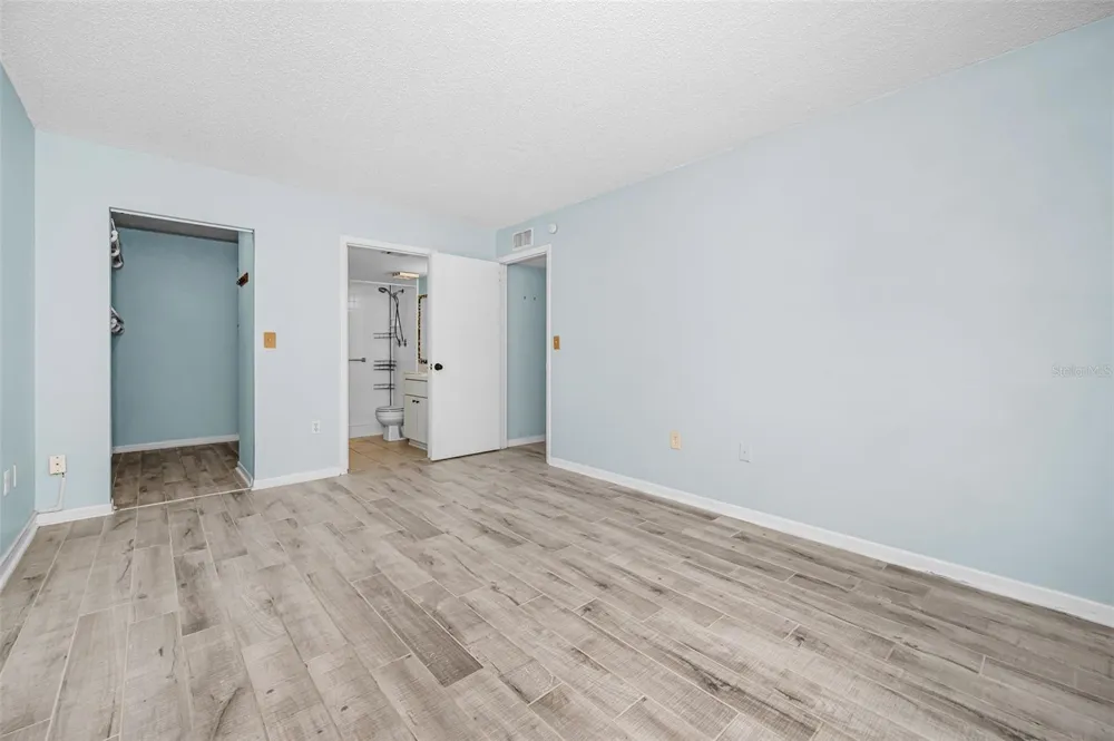 3232 LAKE PINE WAY E #C1 Tarpon Springs, FL 34688