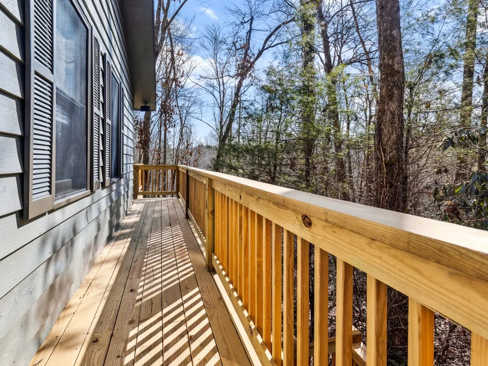 145 Rhododendron Court Sapphire, NC 28774