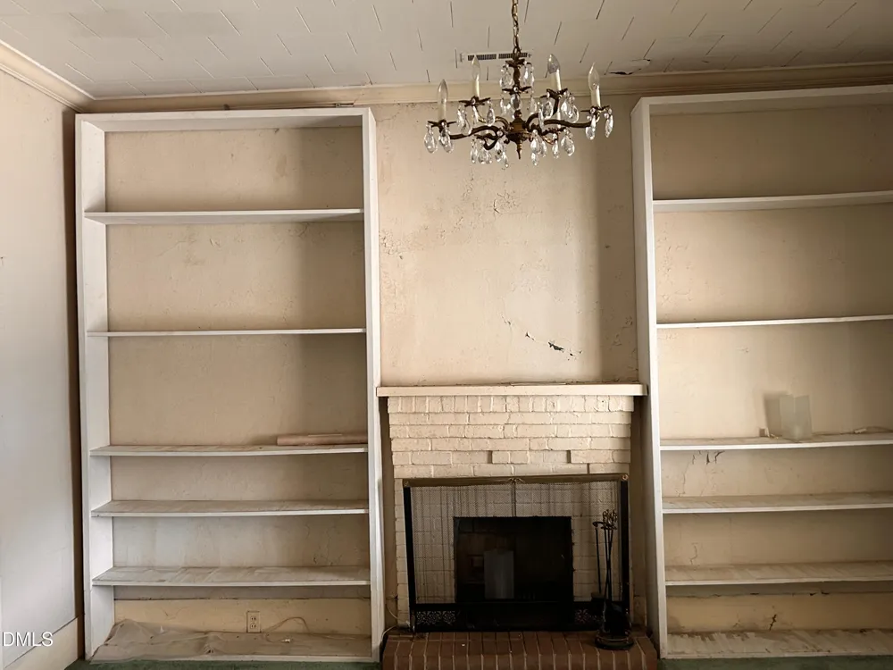 104 Ash Street E Wilson, NC 27893
