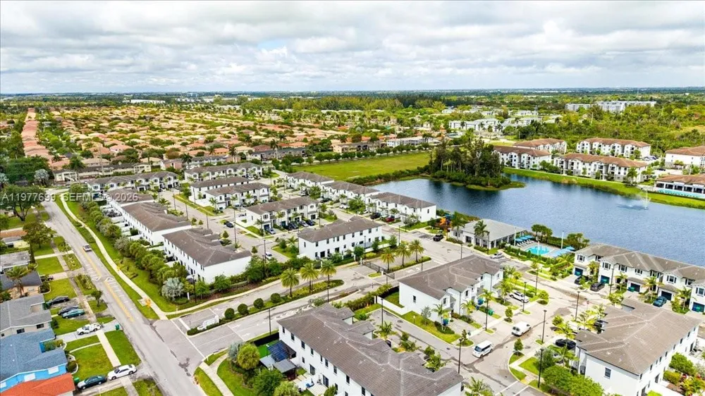 20344 NW 6th Pl Miami Gardens, FL 33169