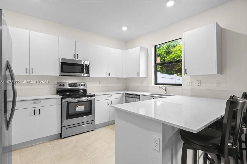 20344 NW 6th Pl Miami Gardens, FL 33169