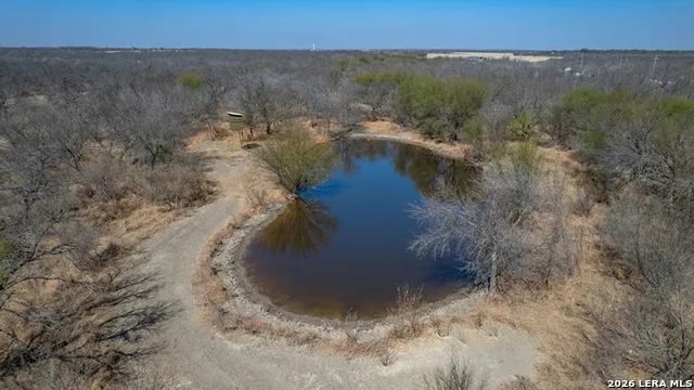 1086 Curtis Bourn Crystal City, TX 78839
