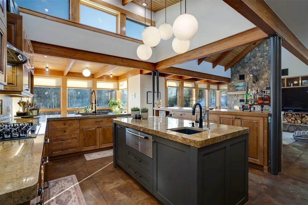 20850 Cheyenne Trail Oak Creek, CO 80467