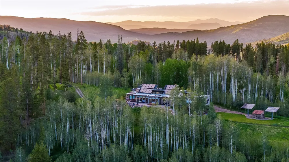 20850 Cheyenne Trail Oak Creek, CO 80467