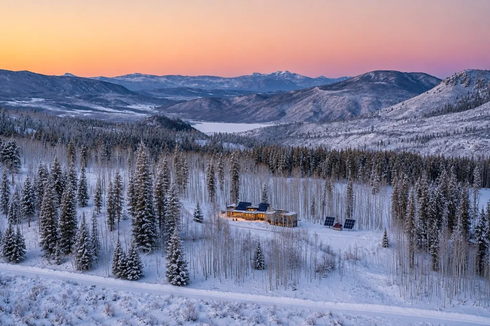 20850 Cheyenne Trail Oak Creek, CO 80467