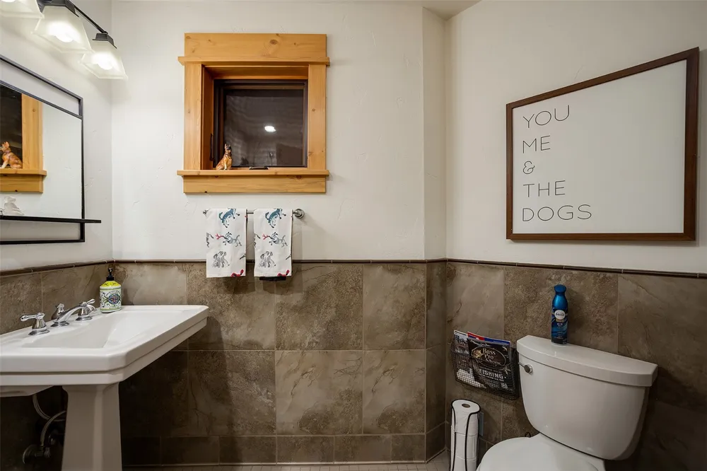 20850 Cheyenne Trail Oak Creek, CO 80467