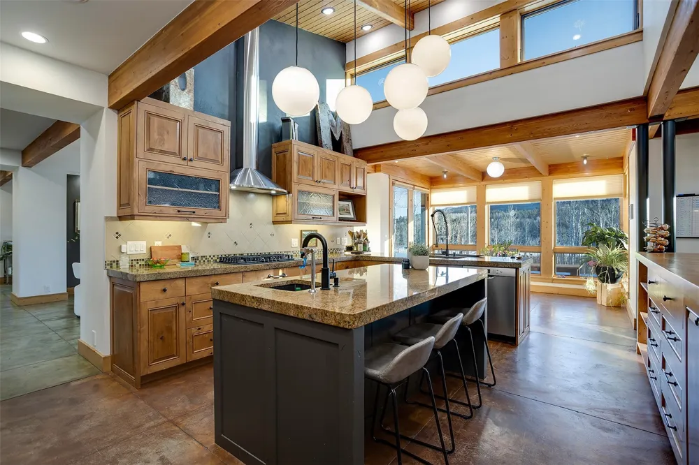 20850 Cheyenne Trail Oak Creek, CO 80467