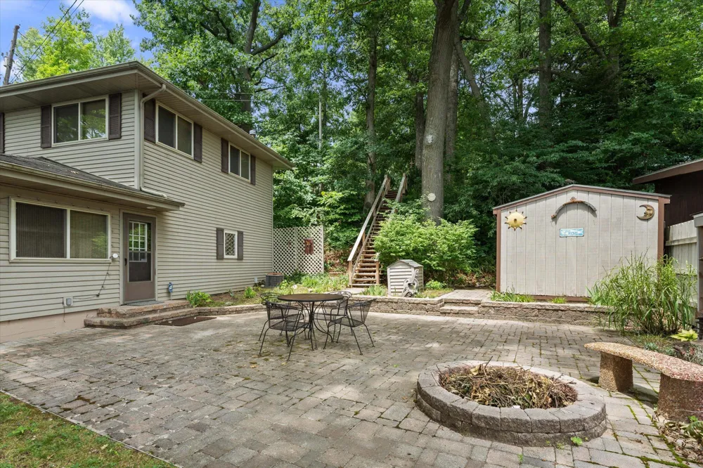 51000 Maple Road Marcellus, MI 49067
