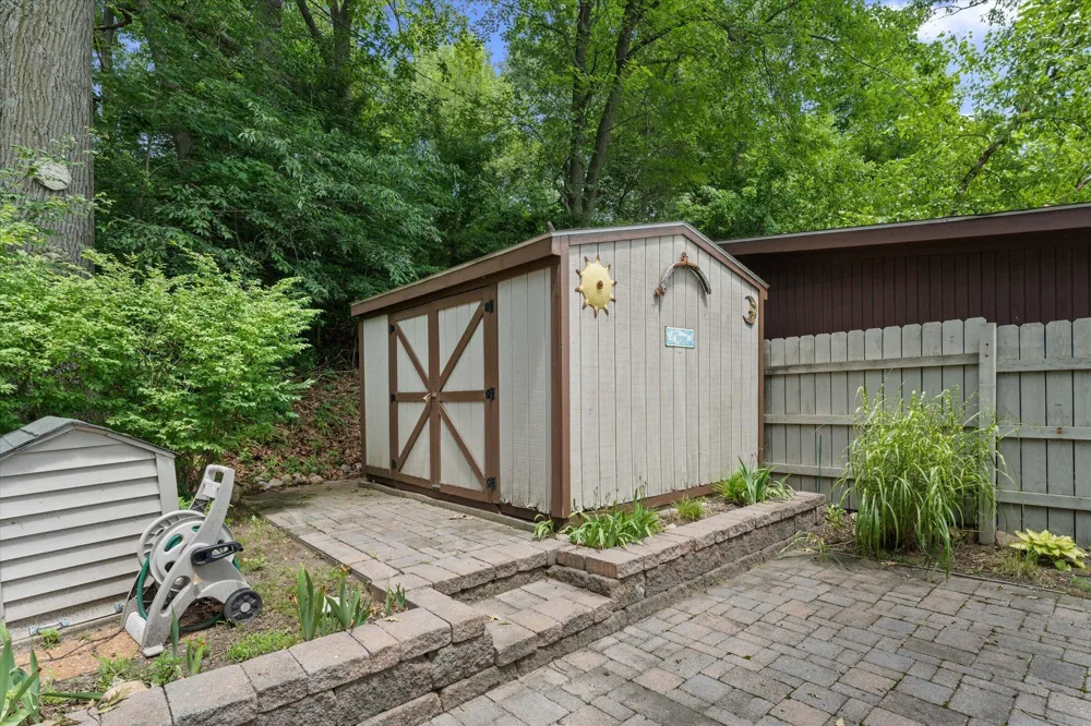 51000 Maple Road Marcellus, MI 49067