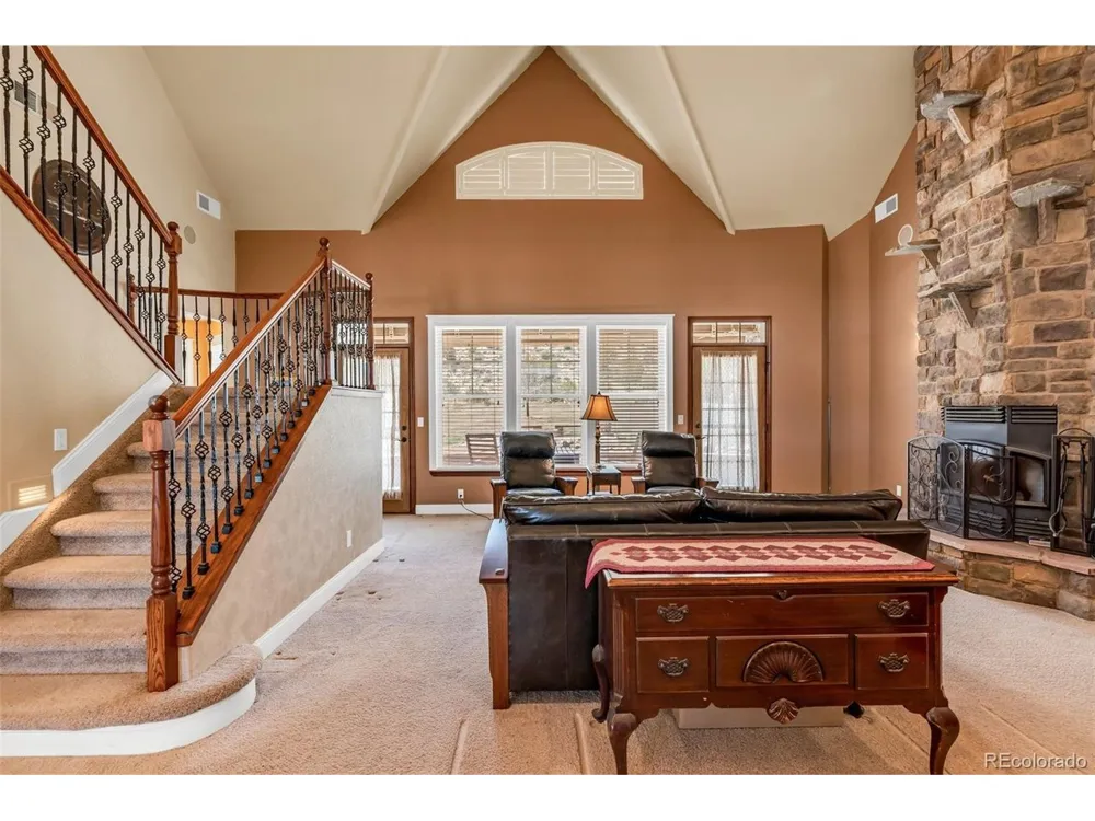 611 Rockridge Loop Canon City, CO 81212