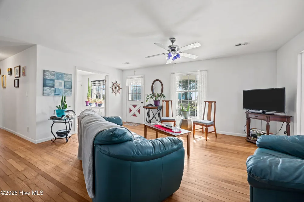 149 Bayshore Street Sea Level, NC 28577