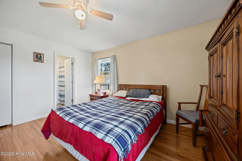 149 Bayshore Street Sea Level, NC 28577