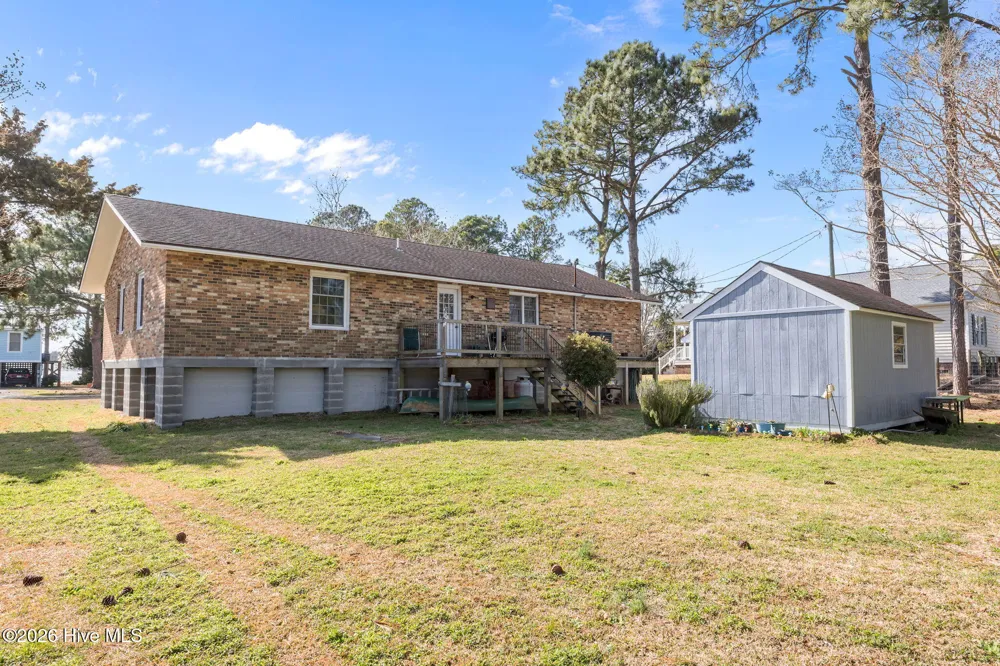 149 Bayshore Street Sea Level, NC 28577