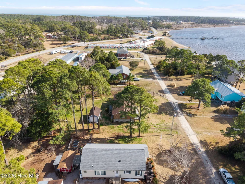 149 Bayshore Street Sea Level, NC 28577