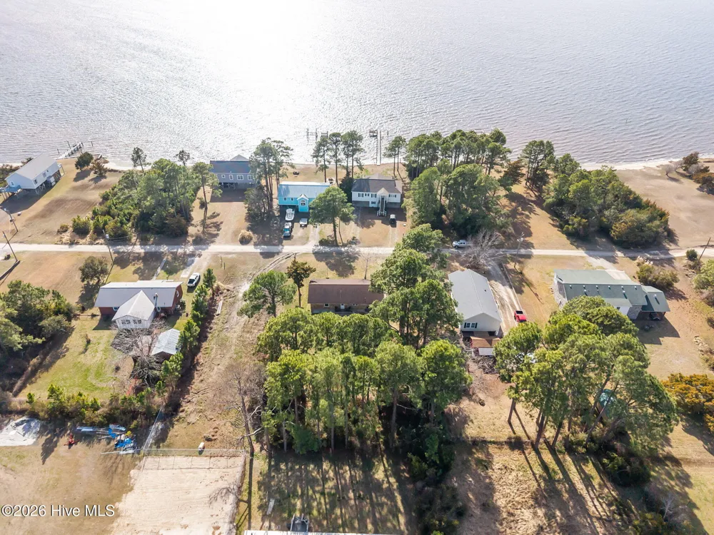 149 Bayshore Street Sea Level, NC 28577