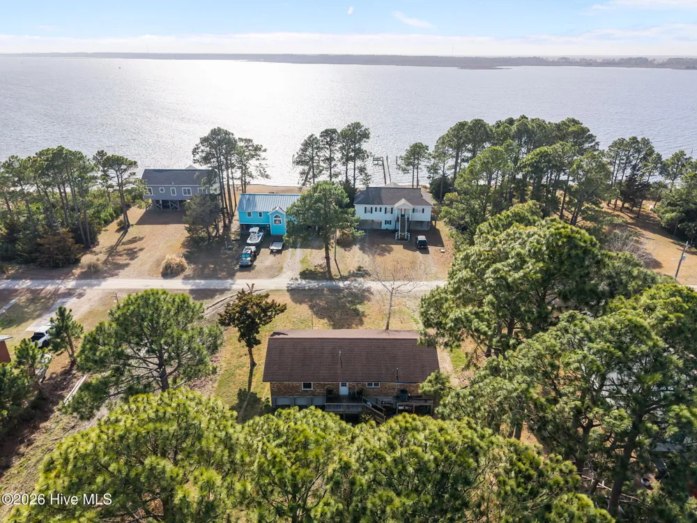 149 Bayshore Street Sea Level, NC 28577
