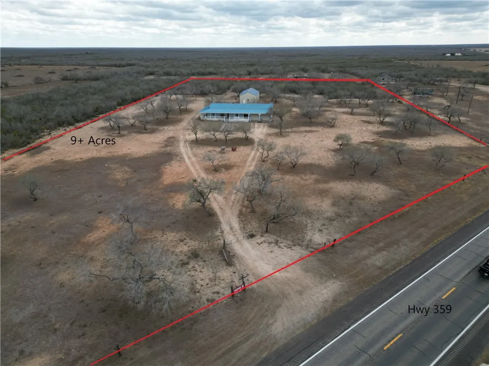 4493 W Highway 359 Benavides, TX 78341