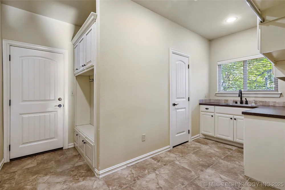 7474 S 288th EastAvenue Broken Arrow, OK 74014