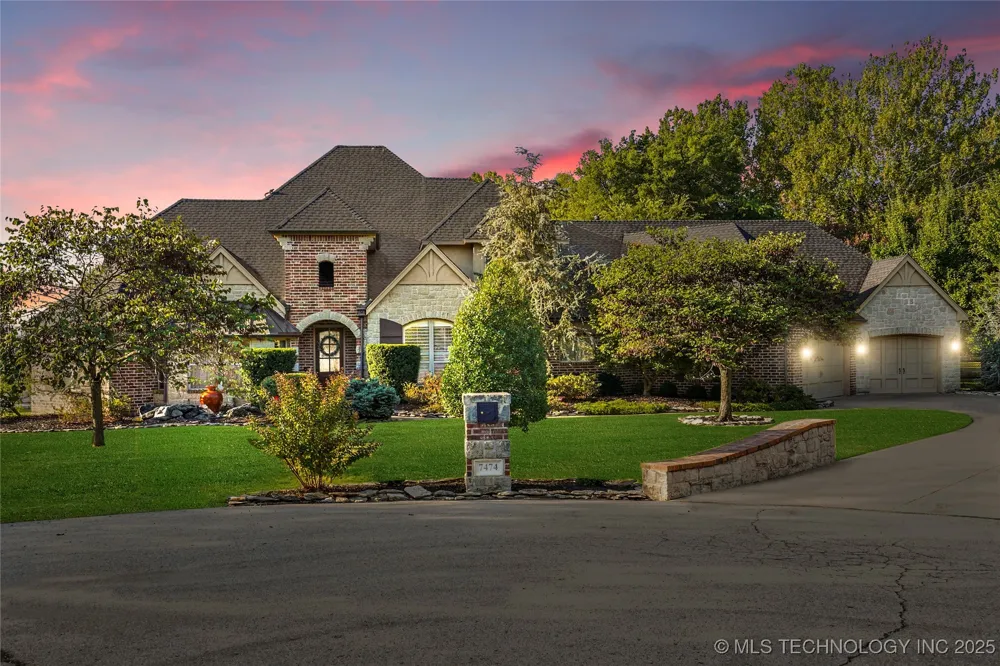 7474 S 288th EastAvenue Broken Arrow, OK 74014