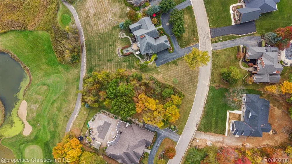 1933 Shane Ct Addison Township, MI 48370