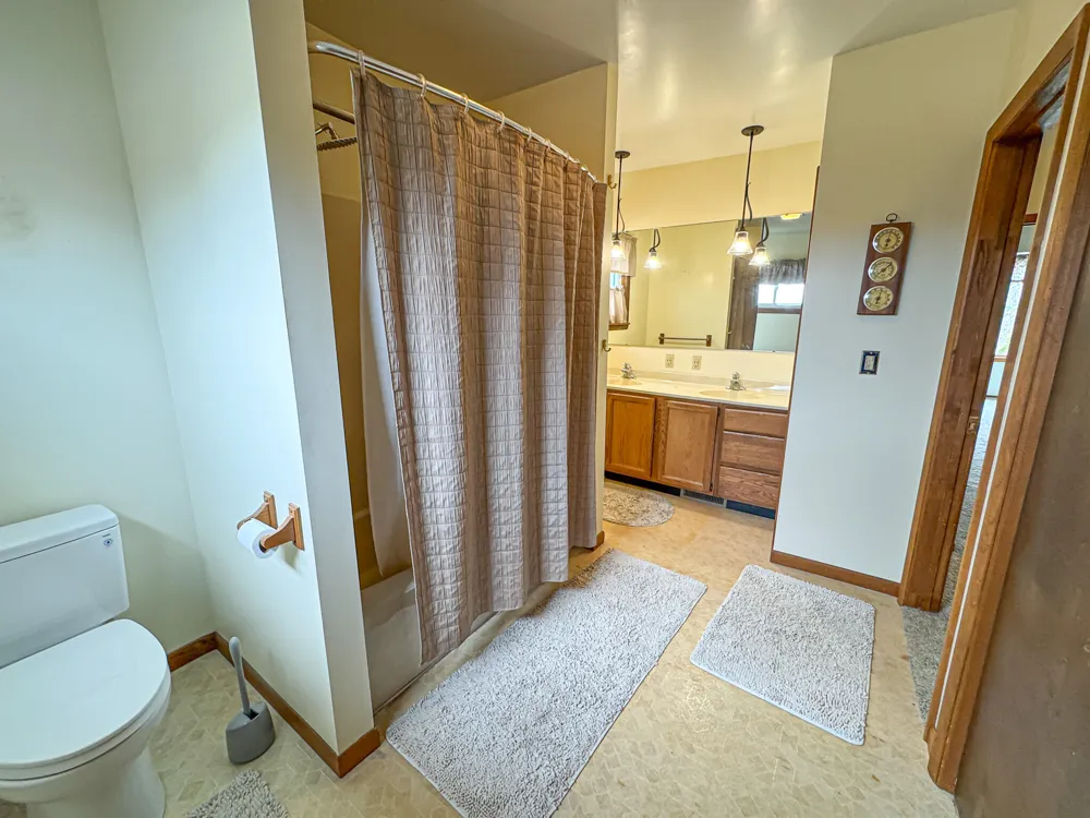 3338 W Abbey Road Hart Township, MI 49420
