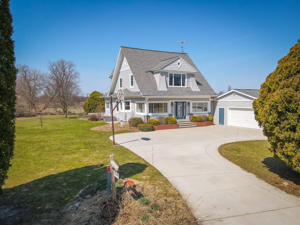 3338 W Abbey Road Hart Township, MI 49420