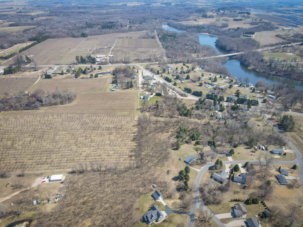 3338 W Abbey Road Hart Township, MI 49420
