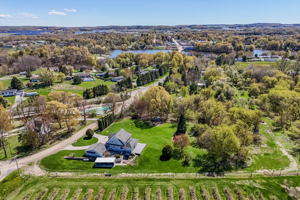 3338 W Abbey Road Hart Township, MI 49420