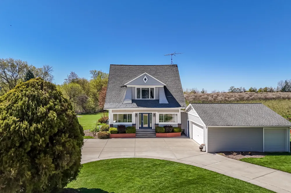 3338 W Abbey Road Hart Township, MI 49420