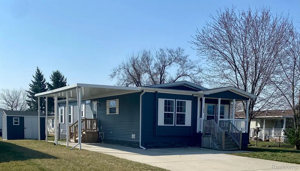 1698 SOLO LANE Frenchtown Township, MI 48166