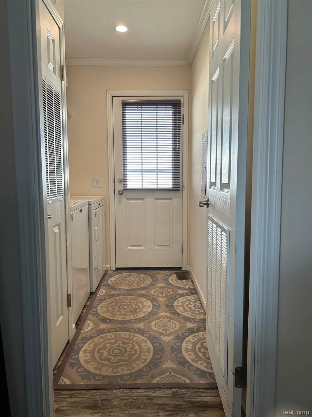 1698 SOLO LANE Frenchtown Township, MI 48166
