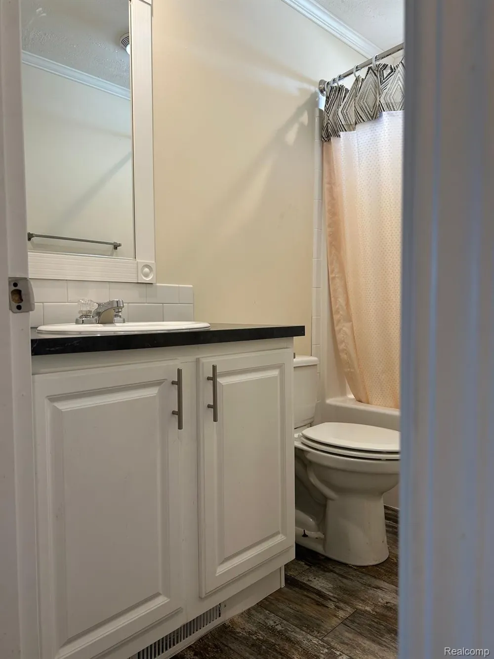 1698 SOLO LANE Frenchtown Township, MI 48166