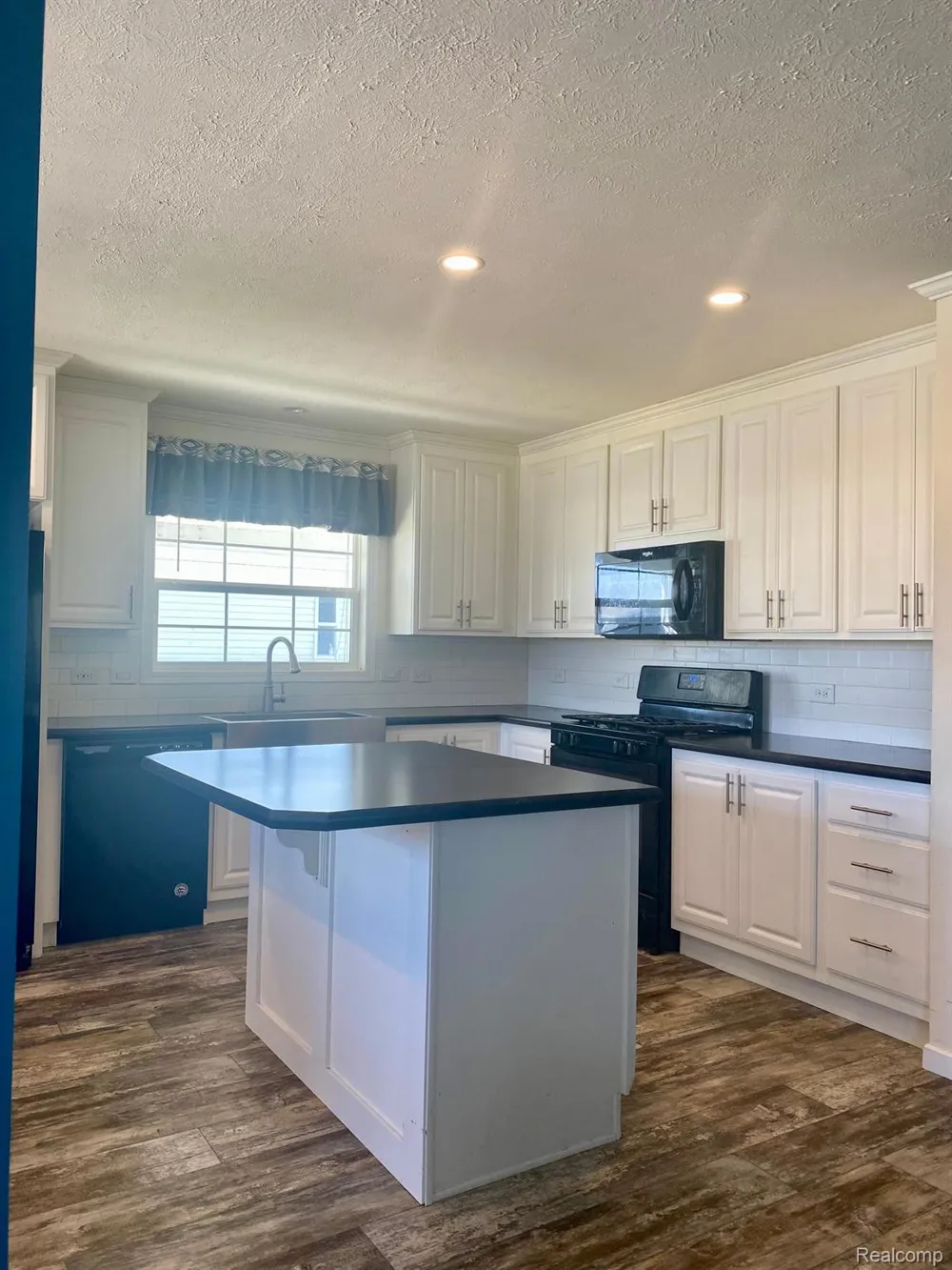 1698 SOLO LANE Frenchtown Township, MI 48166