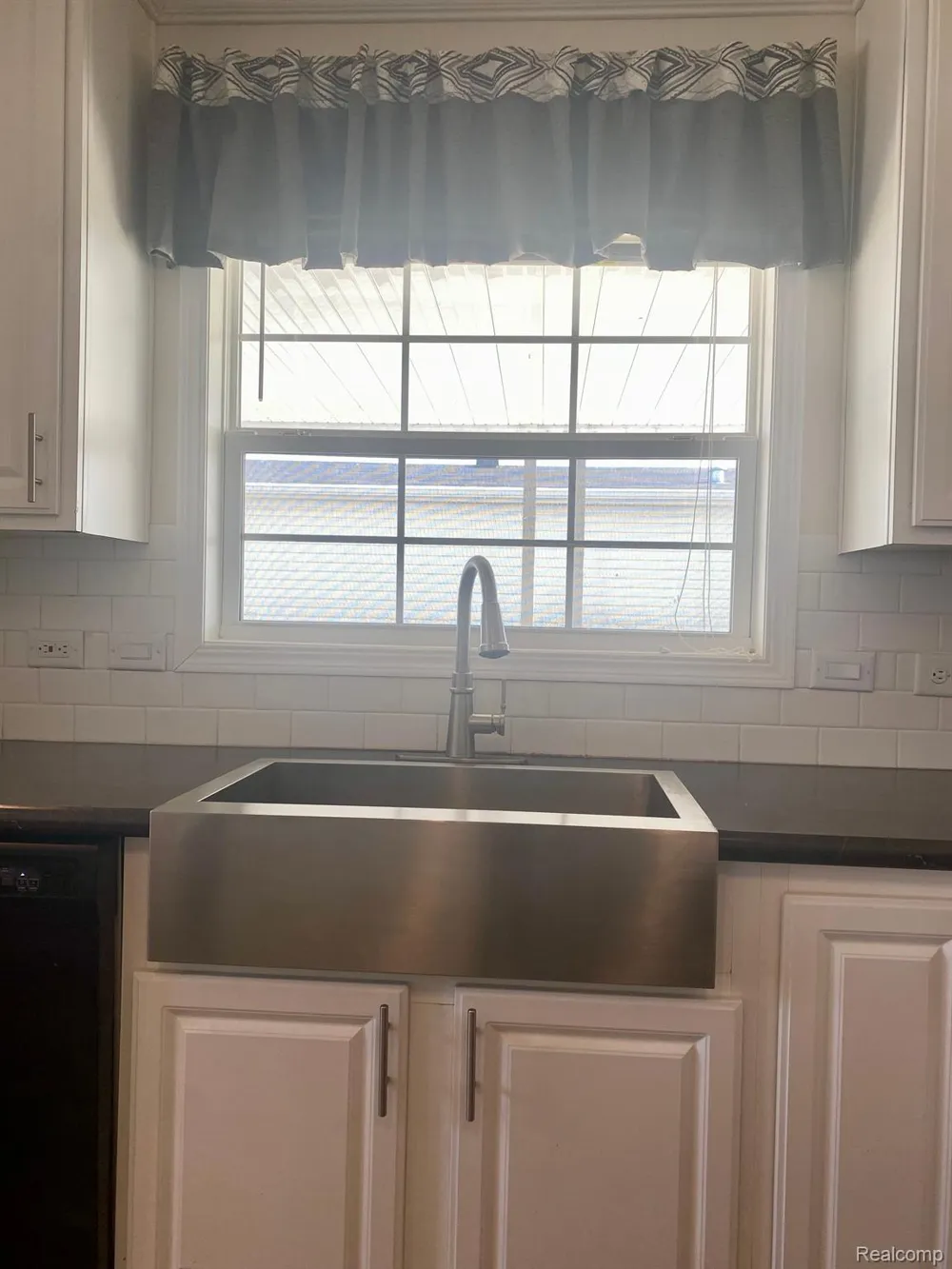 1698 SOLO LANE Frenchtown Township, MI 48166