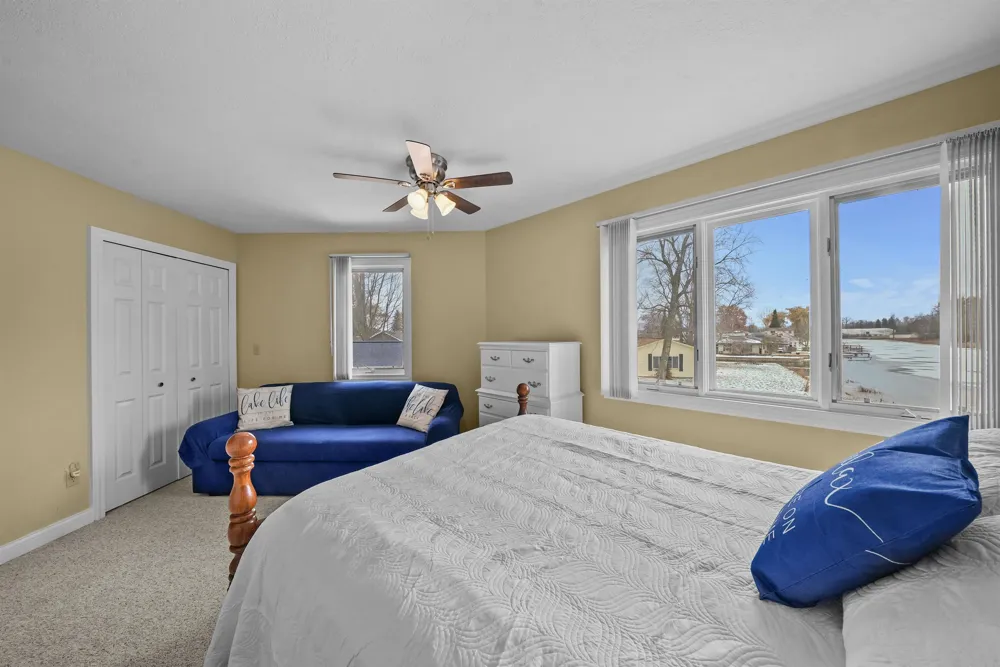 4690 Birchcrest Drive Lake Township, MI 48629