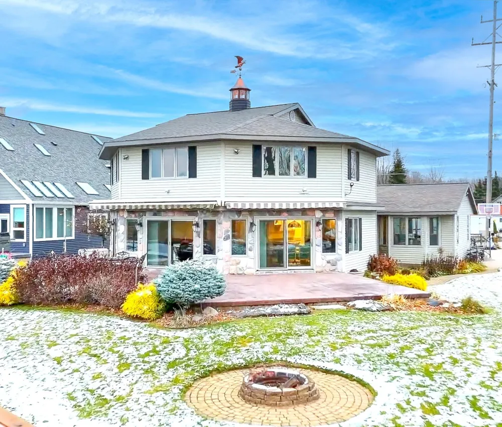 4690 Birchcrest Drive Lake Township, MI 48629