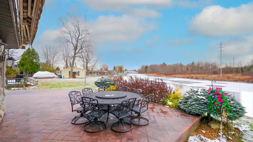 4690 Birchcrest Drive Lake Township, MI 48629