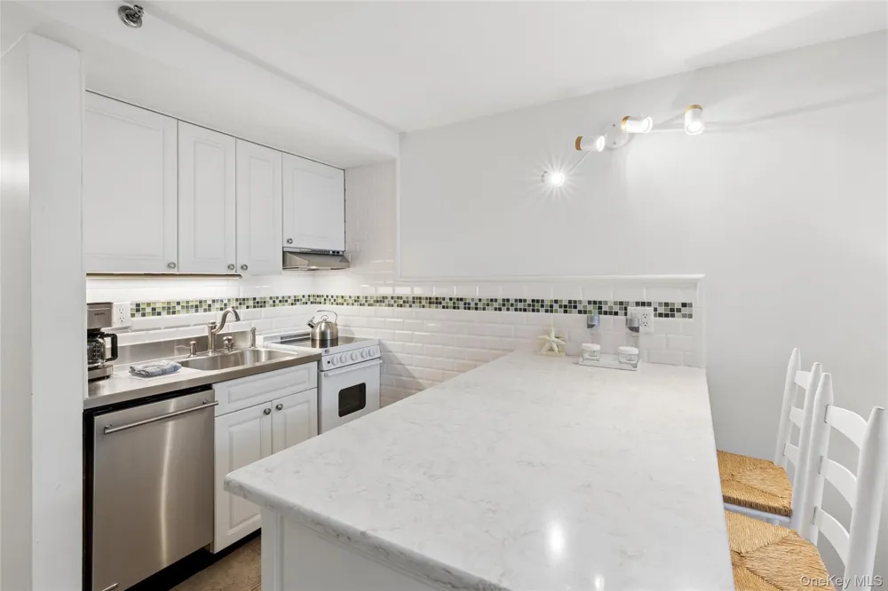 236 Edgemere Street #127 Montauk, NY 11954